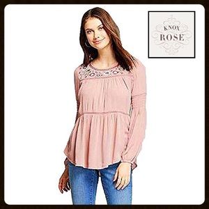 Knox Rose Embroidered Tie Back NWOT